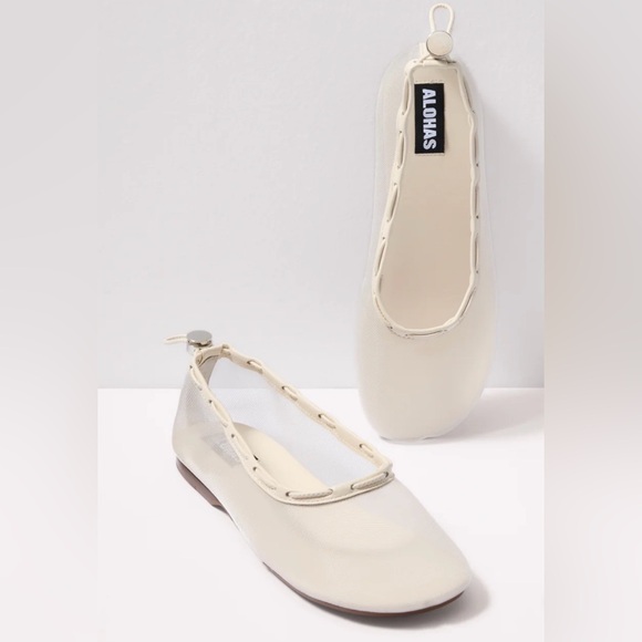 ALOHAS Shoes - NWOB ALOHAS GILL TOGGLE MESH BALLET FLATS 🥰